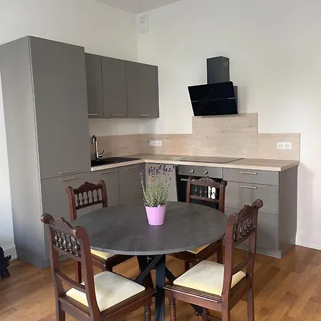 Διαμέρισμα Little Paradise *