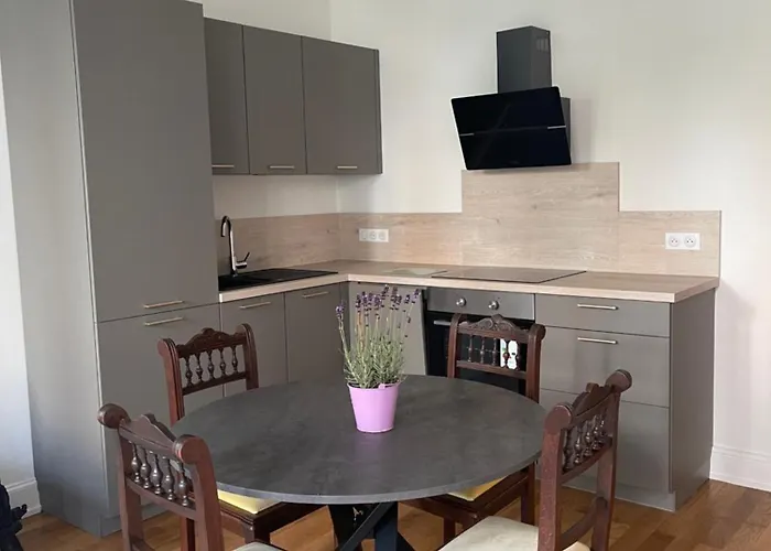 Διαμέρισμα Little Paradise *